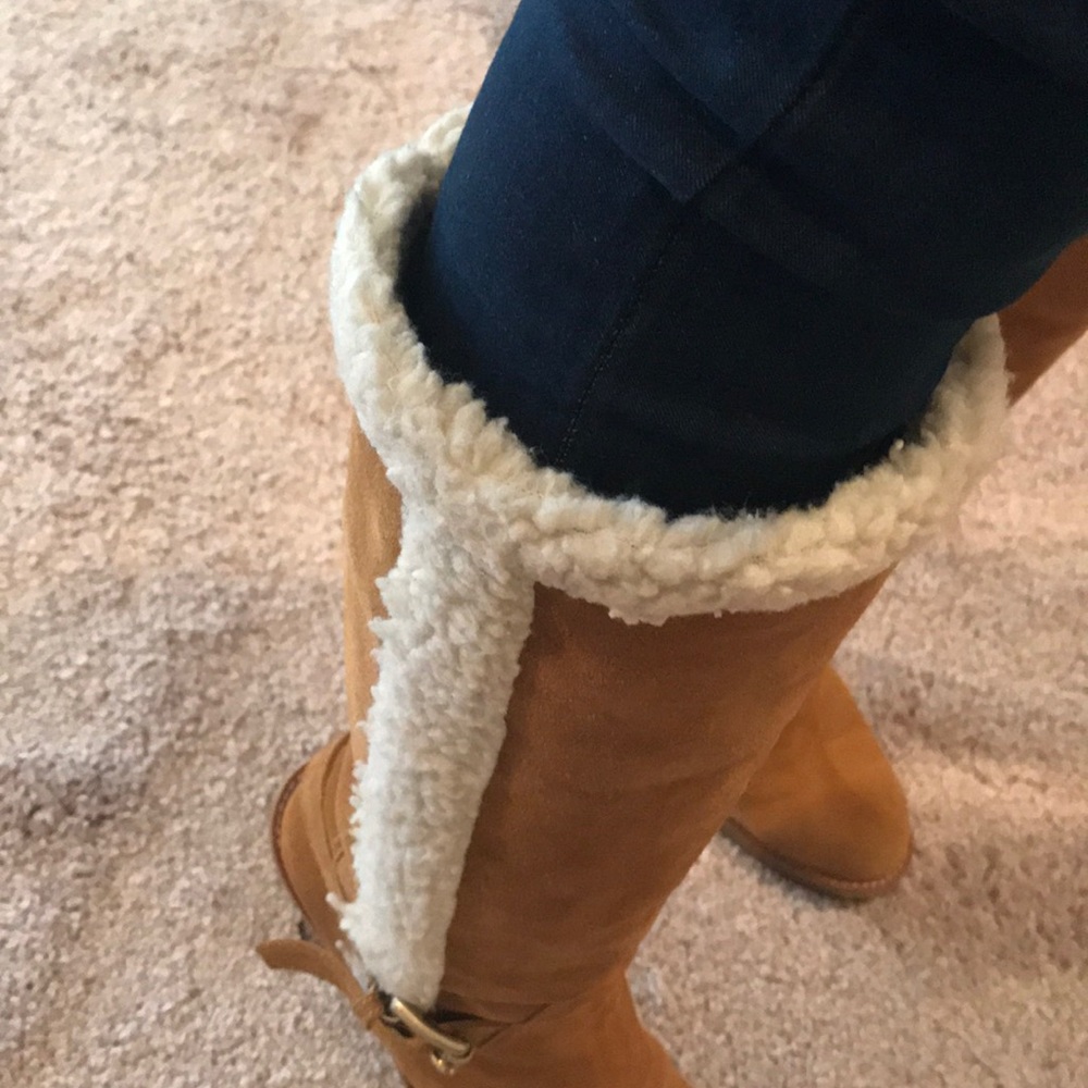 Boots - Picture 5 of 5